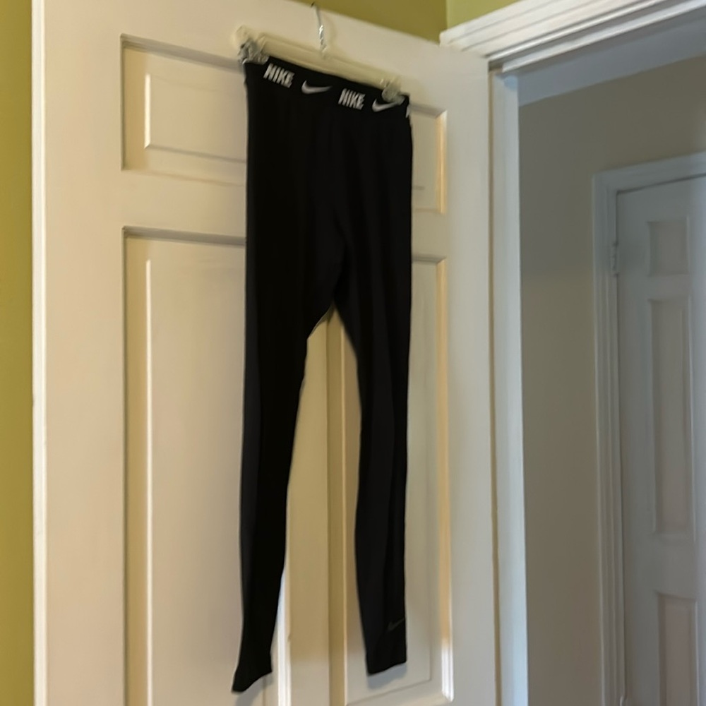 Nike black leggings